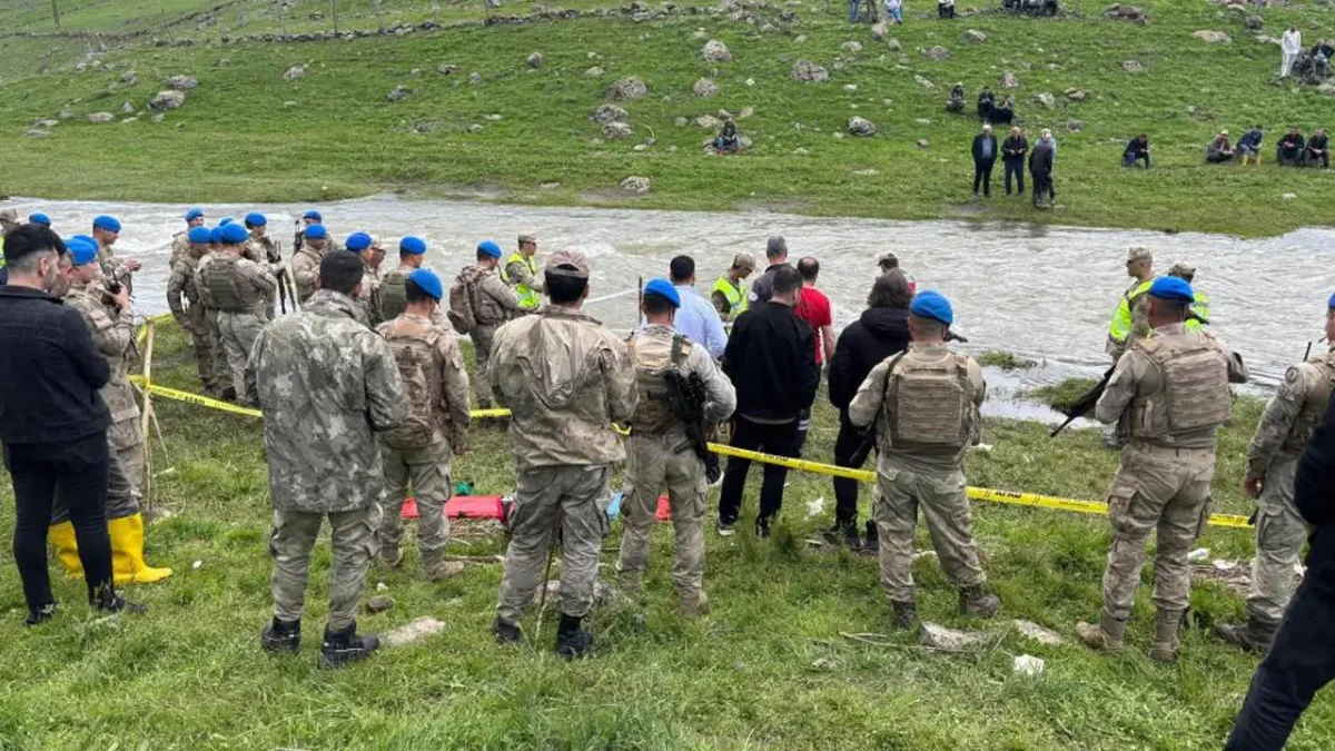 Cenazeya keso ke Çewlîg de vîndî bibi amey vînayîş