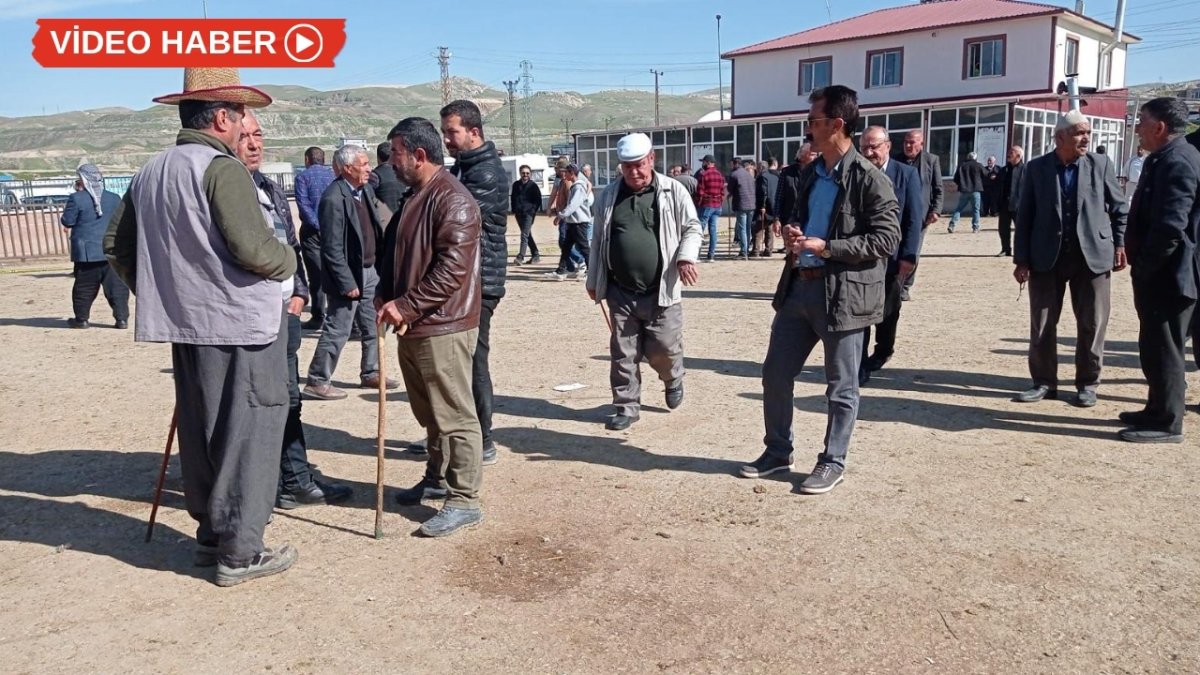 Wan de Pêrodayîş: Kesêk merd 14 kesî zî birîndar bîyê