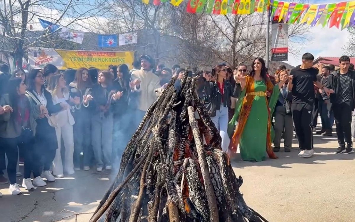 Dêrsim de Roşanê Newrozî ame fîrazkerdene 