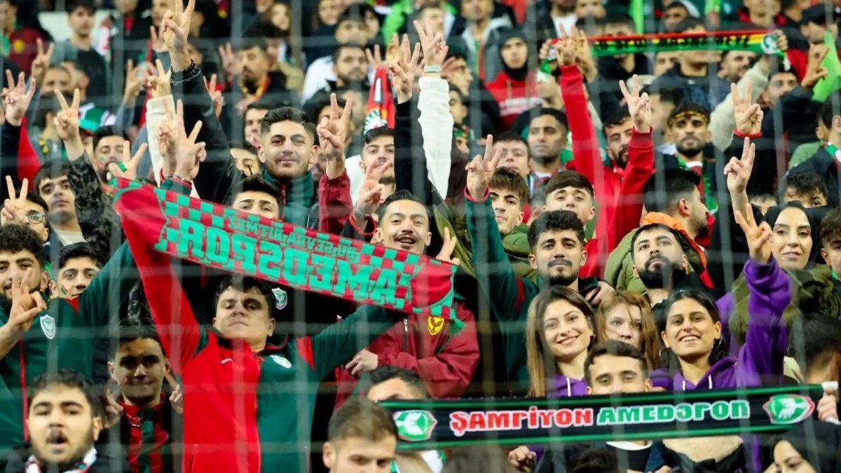 Beriya kongreya Amedsporê lîsteya krîtîk derket