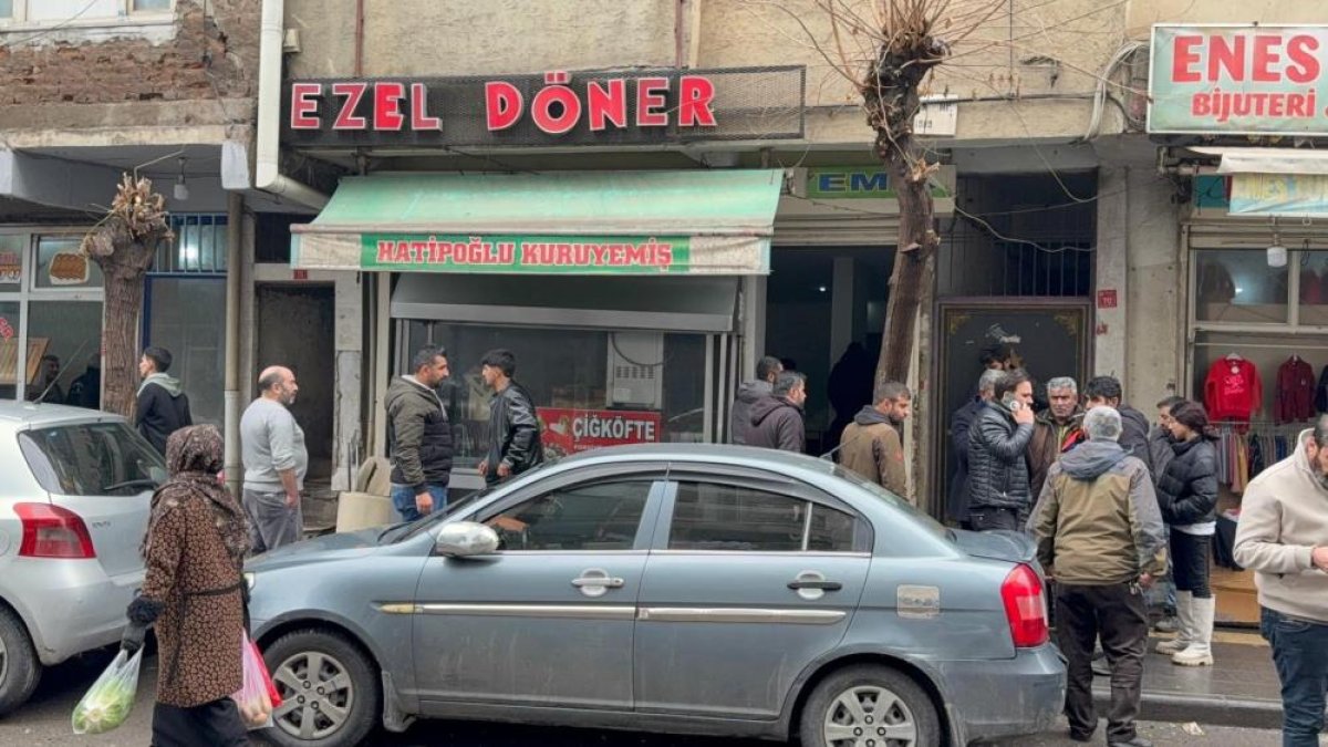 Amed de dikanêk rê hêriş ame kerdene 