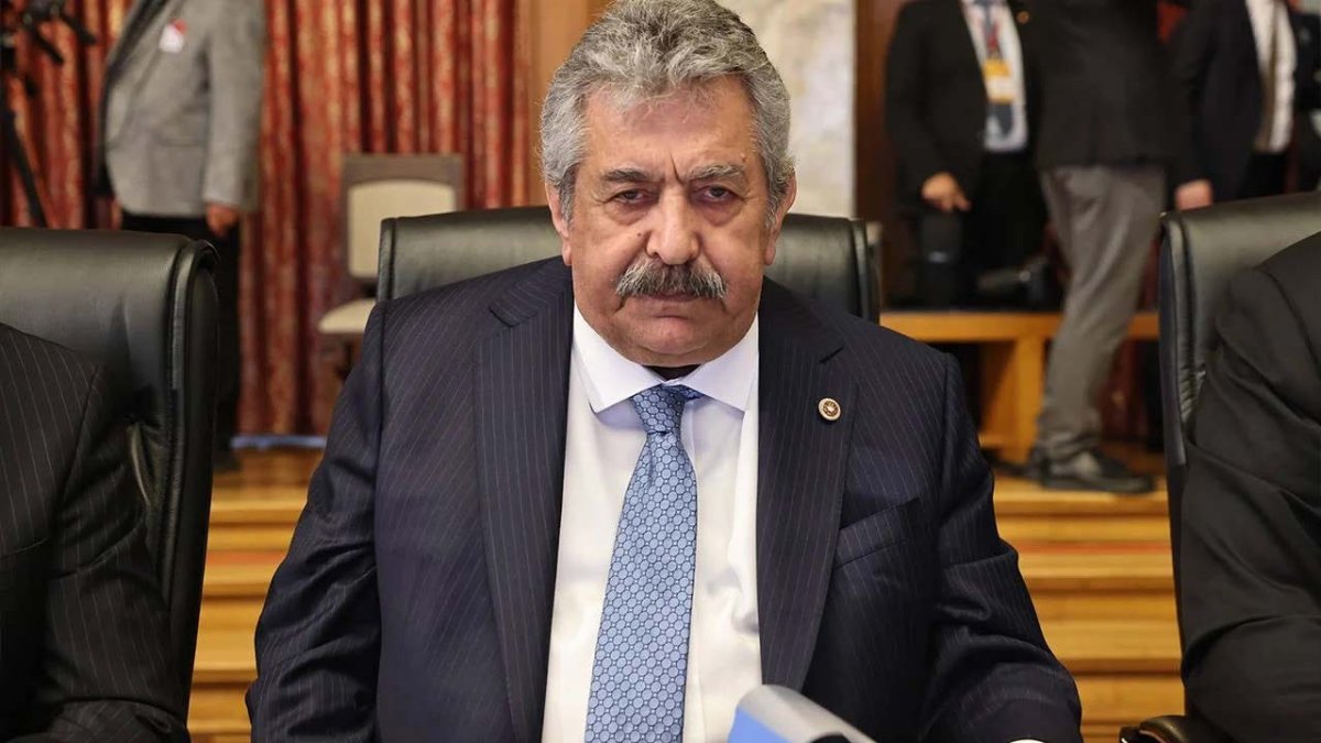 Daxuyaniya Feti Yildizî li ser raportê: Bingeha unîter nayê nîqaşkirin