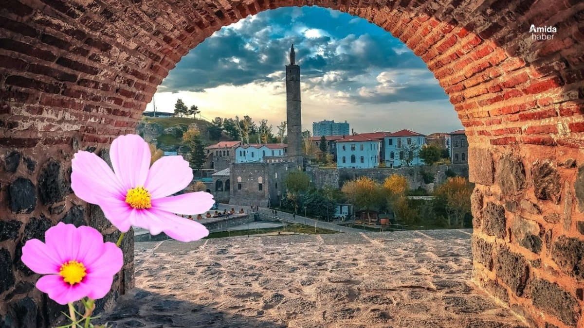 Wextê cemreyan tê: Amed kengê germ dibe?