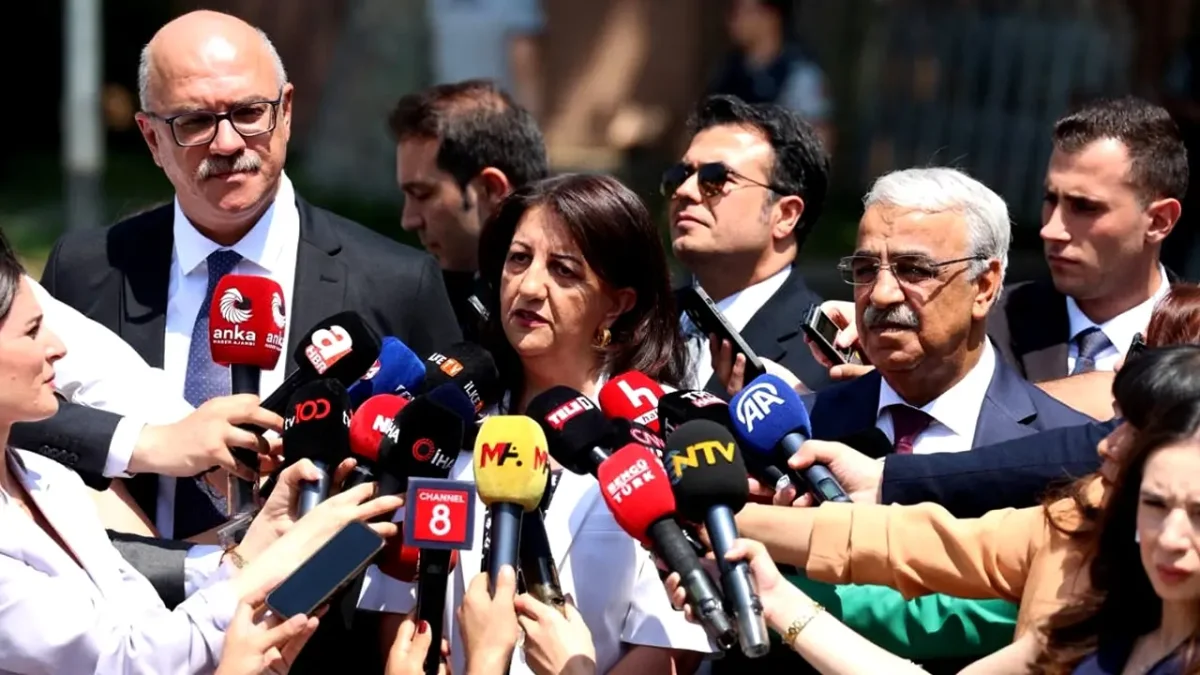 Ji DEM Partiyê gera partiyan: Rojev qanûna pêvajoyê ye