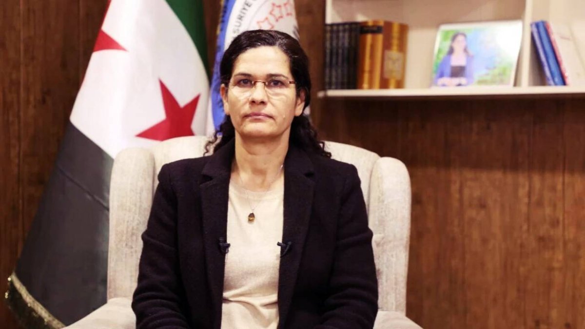 Îlham Ehmed: Eger êrîş neyên rawestandin ev kaos dê ber bi Tirkiyeyê ve jî belav bibe