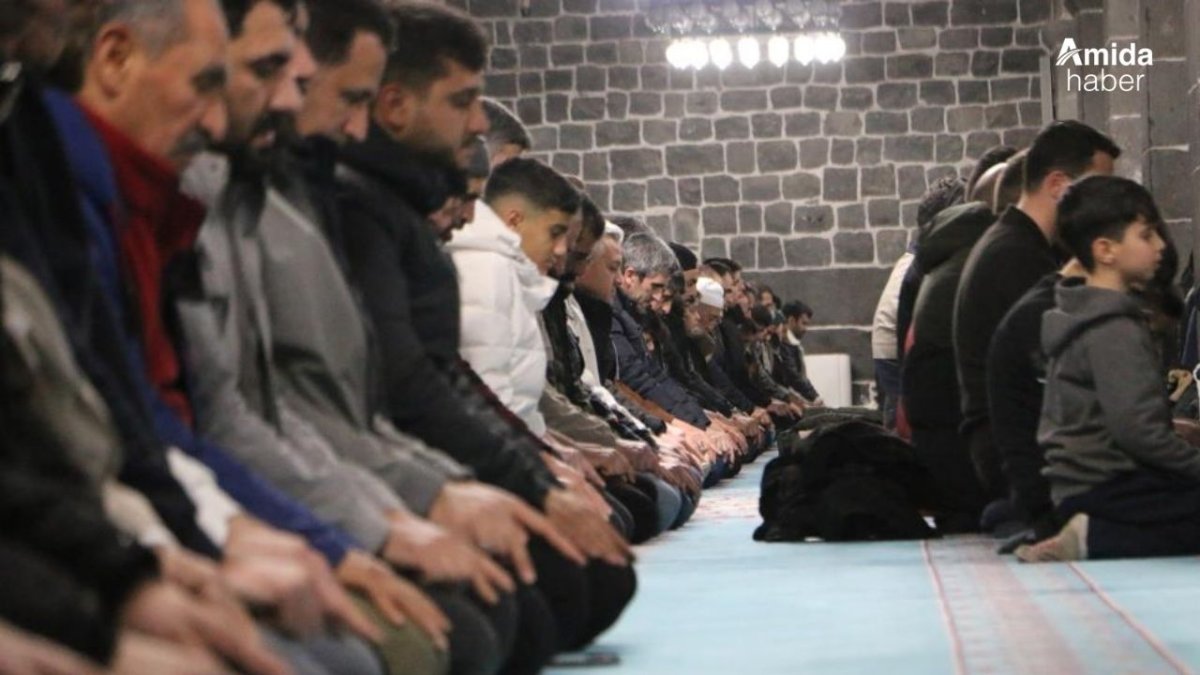 Li Amedê heyva Remezanê bi terawiha yekem dest pê kir