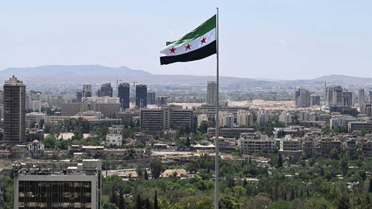 Wezareta Karên Hundir a Sûriyeyê: Ji Kurdan re hemwelatîbûn